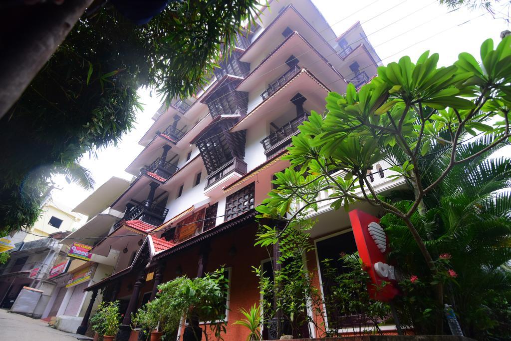 Kovalam Beach Hotel Екстер'єр фото