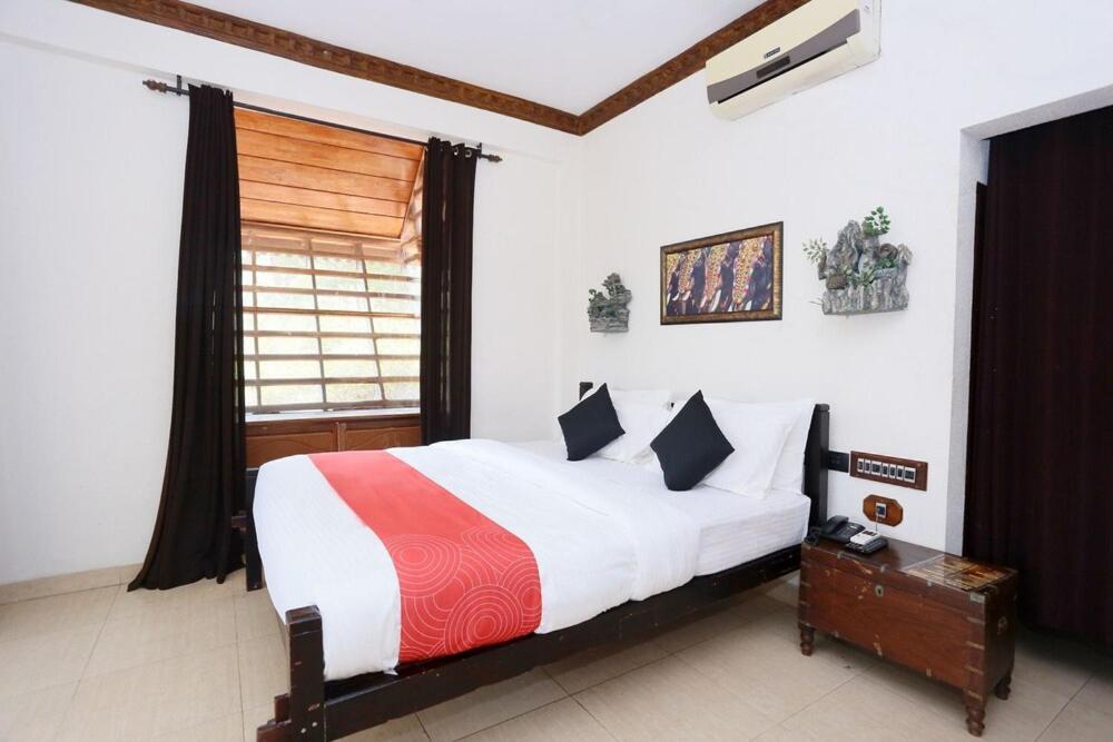 Kovalam Beach Hotel Екстер'єр фото