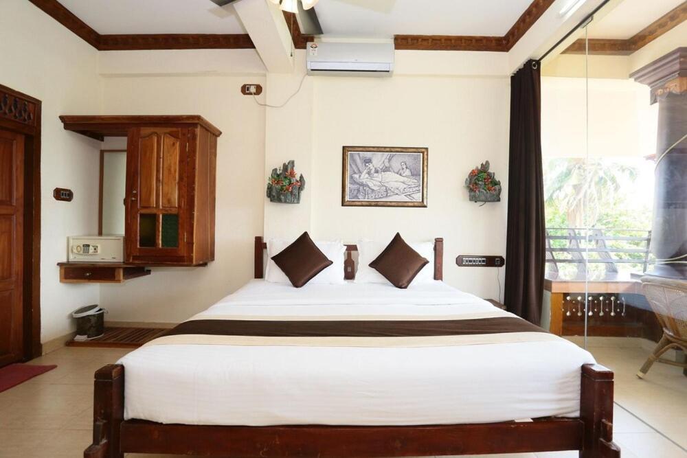 Kovalam Beach Hotel Екстер'єр фото